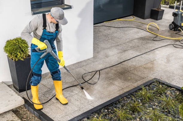 Best Deck Pressure Washing  in Coldwater, MI